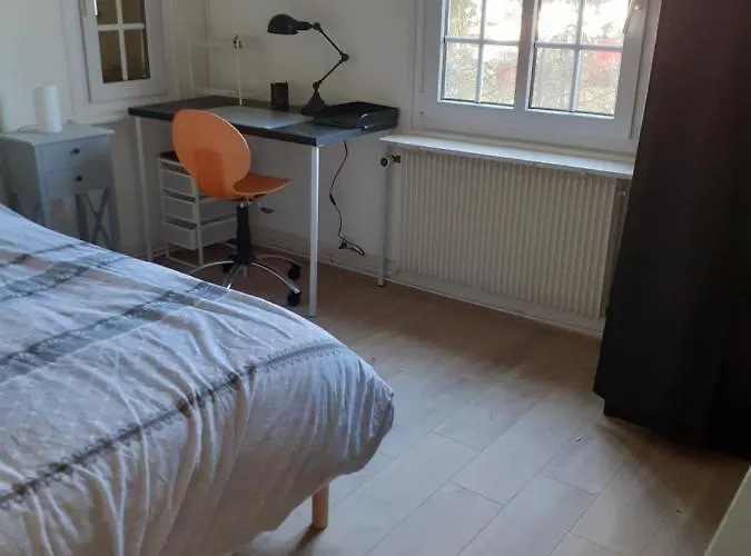 Coquet 6 Personnes Avec Jardin *